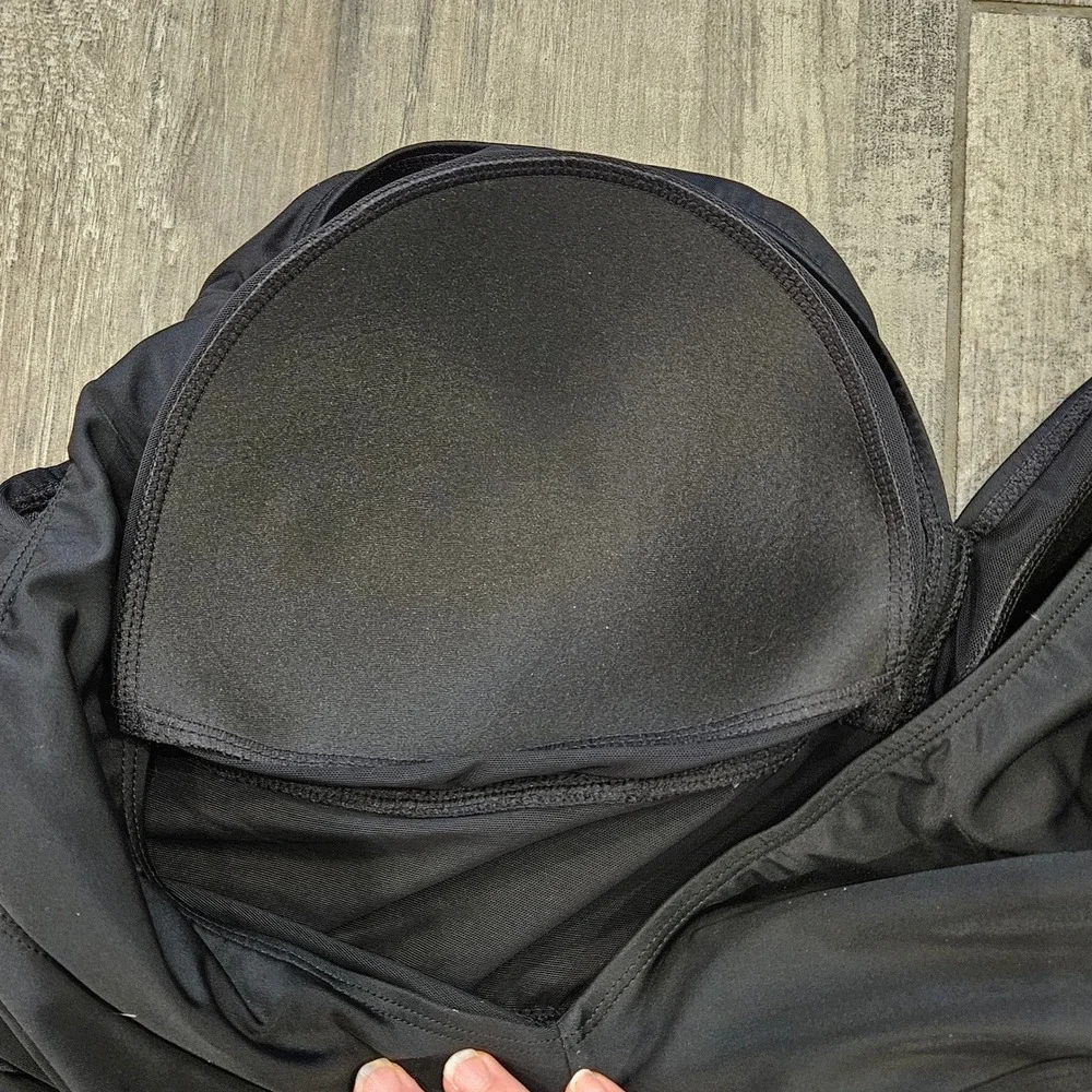 torrid black one